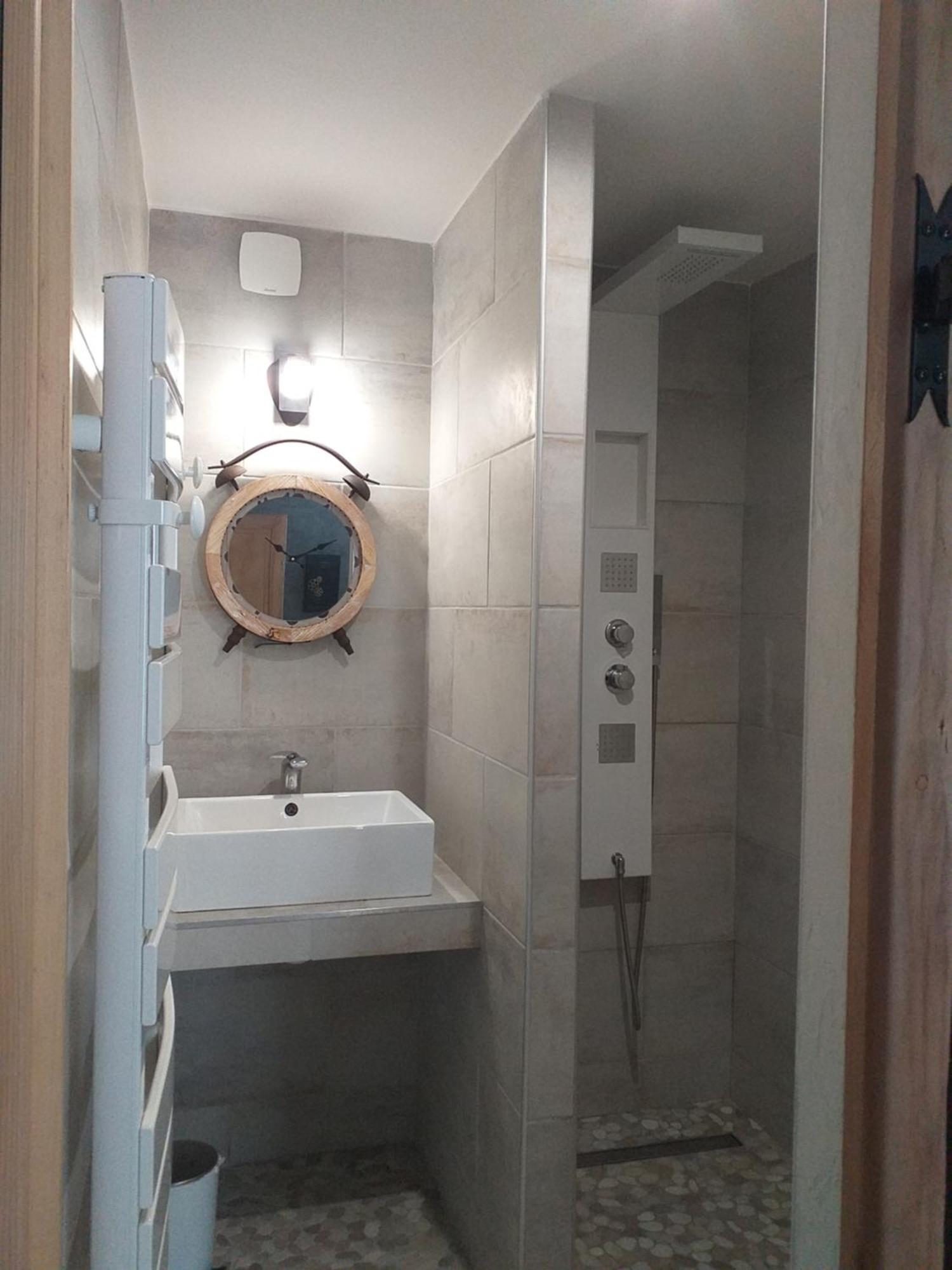 La Berrycurienne Proche Du Zoo De Beauval Saint-Aignan Avec Sdb, Wc Et Spa Privatif Pour Chaque Chambre Luçay-le-Mâle Habitación foto