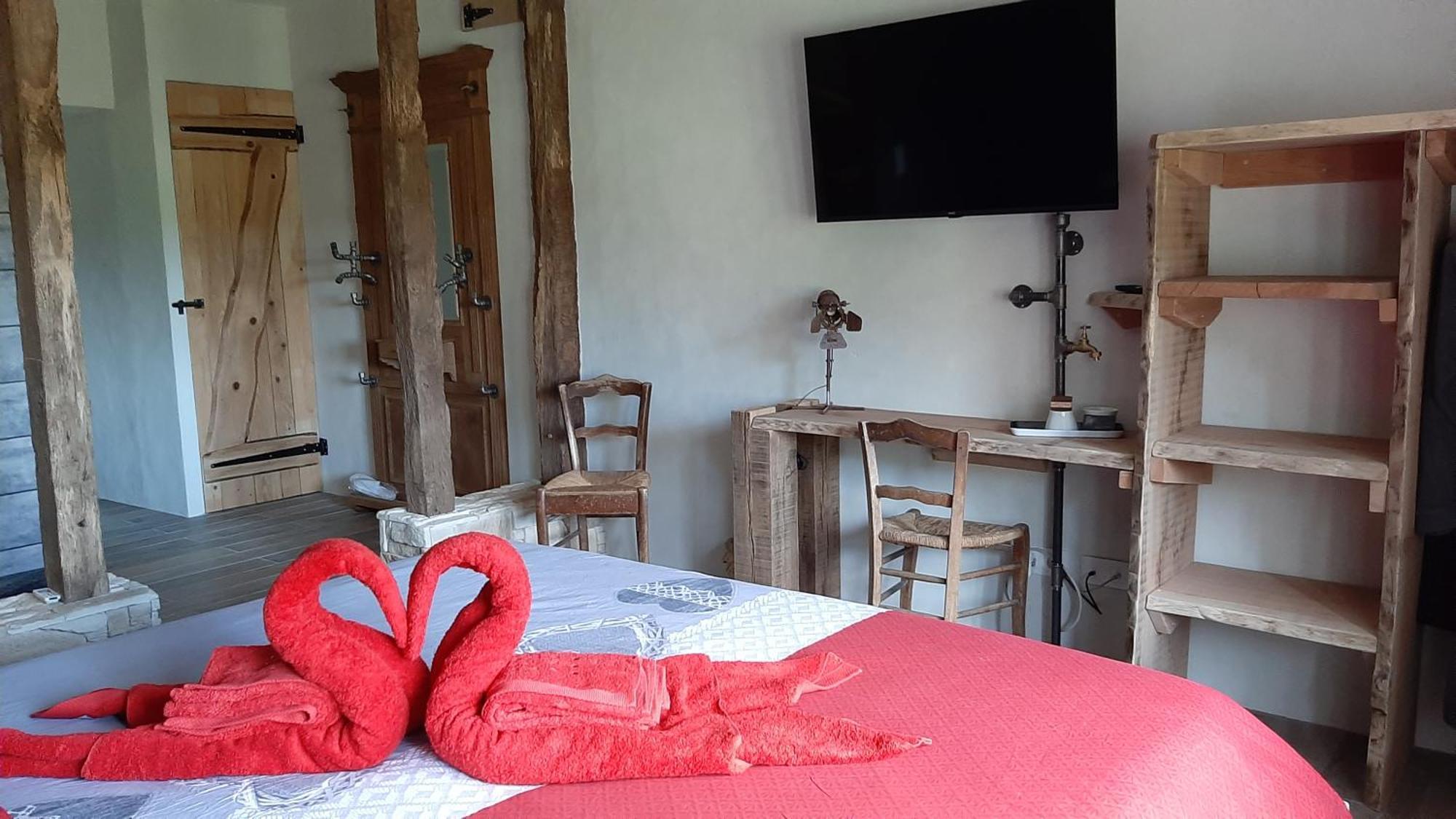 La Berrycurienne Proche Du Zoo De Beauval Saint-Aignan Avec Sdb, Wc Et Spa Privatif Pour Chaque Chambre Luçay-le-Mâle Habitación foto
